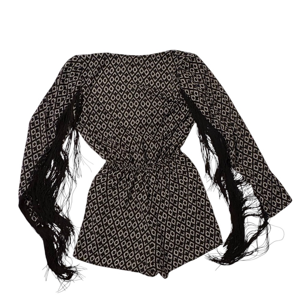 H & M Coachella Boho Festival Black & White Romper Long Sleeves w/Fringe Size 4 - Picture 2 of 7